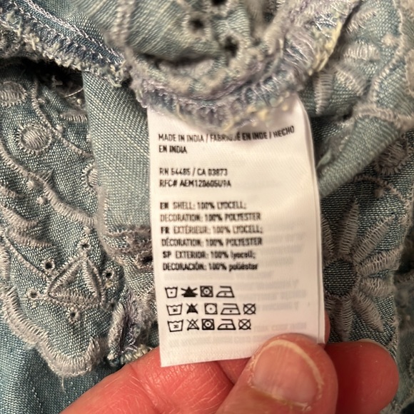 NEW American Eagle Blue White Denim Romper Embroidered Cold Shoulder Poly XS - Picture 12 of 13